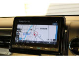 ナビはホンダ純正VXM-245ZFEi。Bluetooth接続をすれば音楽再生のみならずスマートフォンならばハンズフリー通話も可能です。