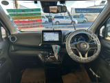 運転席からの視界もとても良好です!