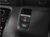 ◆オートブレーキホールド機能付き電子パーキングブレーキ◆ブレーキペダルを足から離しても停車状態を保ちます。アクセルを踏めば自動でブレーキが解除され、発進可能!