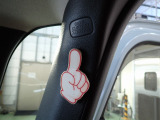 たとえ安全運転していても横からの不意の衝突は避けられないかも知れません。 そんな時に大切な乗員を守るサイドエアバッグ付き! 大切なご家族を守るための安心装備です。