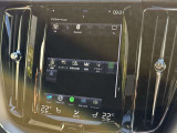 Apple CarPlayも対応していますので、お好みのアプリを使って音楽やニュース、オーディオブックを簡単に聴くこともできます。