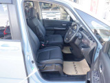 清潔で広々した座席です!是非、現車を見て体感してみてください。