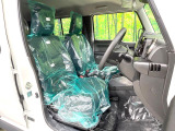 運転席シート廻りは使用感も少なく、良好な状態となっています。丁寧に使われていたことがよくわかりますね。