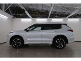 アウトランダー PHEV 2.4 P 4WD 