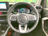 【ステアリングスイッチ】運転中、前方から目線をそらすことなく、オーディオ等の操作が可能な便利機能!安心&快適なドライブを演出してくれます♪