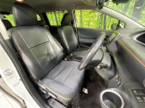 運転席シート廻りは使用感も少なく、良好な状態となっています。前オーナー様が丁寧に使っていたことがよくわかりますね。