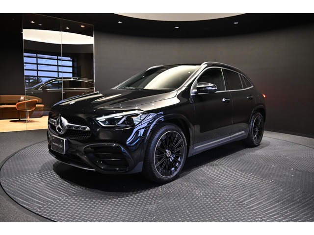 GLAクラス GLA200 d 4マチック アーバン スターズ 4WD