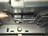 ◆ETC/ETC車載器を装備。セットアップもお任せいただければ、ご納車後はカード挿入しすぐに遠出も楽しめます