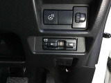 ETCが装着されています。再セットアップ後高速道路の料金所をノンストップで通過できて大変便利です。