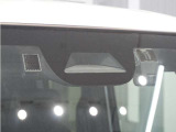 ◆Honda SENSING◆ カメラ等装置で精度の高い検知能力を発揮、安全運転を支援します。