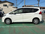 両側パワースライドドア付きで便利!小さなお子様も乗り降り楽々です♪スイッチは運転席にもありますよ!