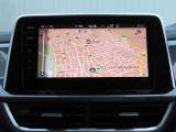 ディスカバーメディア搭載。「VW Connect」というeSIMが内蔵された画期的なシステムです。地図データなど自動で情報を更新することができるのが大きな魅力。なお、CD/DVD・TVは廃止されてます