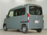 当社では、お客様に安心してお車をお選びいただくため、ご購入前に現車のご確認をお願いしております。