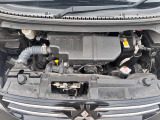 エンジンルームも綺麗に洗浄してから納車致します。普段あまり見ることが無い箇所だからこそ綺麗だと感動しますよね(*&acute;▽`*)