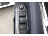 スイッチ類もきれいに。車内もボディも隅々までクリーニング。