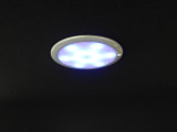LED照明(ナイトモード):ブルーのライトで就寝時などにもお勧めです。
