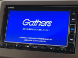 【純正ナビ】人気の純正ナビを装備しております。ナビの使いやすさはもちろん、オーディオ機能も充実!キャンプや旅行はもちろん、通勤や買い物など普段のドライブも楽しくなるはず♪