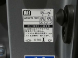 車両検査証明書付きです!だれでも中古車の状態がすぐにわかるよう、車のプロが客観的に評価。車両の状態やわずかなキズも正確にお伝えします。