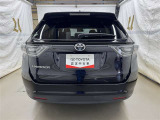 バックカメラが付いているので後方確認が非常にしやすいです。今や運転初心者も熟練者も必須装備!ついていて損はないですね♪