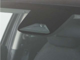 ◆Honda SENSING◆ カメラ等装置で精度の高い検知能力を発揮、安全運転を支援します。ステアリング上のコントローラーに注目!
