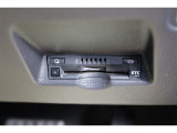 スッキリ装着されたビルトインタイプのETC!高速道路走行の料金所をノンストップで通過できます。※ ETCカードのお申し込みも当社にお任せ下さい!