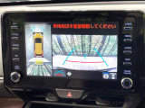 【パノラミックビューモニター】専用のカメラにより、上から見下ろしたような視点で360度クルマの周囲を確認することができます☆死角部分も確認しやすく、狭い場所での切り返しや駐車もスムーズに行えます。