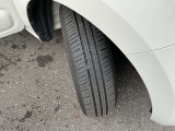 純正のホイール♪スタイリッシュでかっこいいデザインになってます。