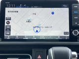道路や周辺施設を地図上で確認でき、現在地を見ながら目的地までの道のりを把握しやすい画面です。表示が見やすく、初めて訪れる場所へのお出かけや毎日の移動にも役立ちます。