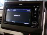 CD、TV、Bluetooth、AM、FM、スマートフォン接続ができます。