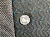 チャイルドシートは安心のISOFIX対応の固定バーとトップデザーアンカーを装備しています♪