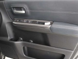 運転席ドアトリム