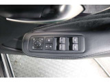 運転席ドアスイッチ回りの画像です