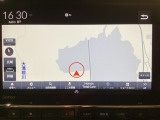 ワイド画面のナビゲーションはフルセグTV、インターナビ対応のGathers純正メモリーナビを搭載しています。Bluetoothオーディオ機能がありますので、スマートフォンなどの音楽も再生できます。