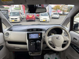 4WD/フルセグTV付きナビ/全方位カメラ/スマートキー/純正エンジンスターター/積込冬タイヤ/シートヒーター/衝突時被害軽減ブレーキ/フルオートエアコン/Bluetooth接続/フルフラットシート