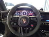 Porsche認定中古車を多数展示しております。お気軽にお問い合わせください【Porsche center滋賀】