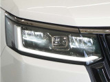 ◆LEDヘッドライト+デイタイムランニングランプ◆主流のLEDヘッドライトに、日中でも他者からの視認性を良くするデイタイムランニングランプ装備!スタイリッシュでかっこよく仕上がっています。