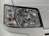 ハロゲンライトです。デザイン性がよく明るいので、夜間の走行や悪天候でも安心です。