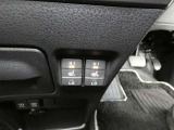 運転席と助手席には寒い時にうれしいシートヒーターが装備されてます。
