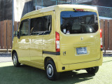 Honda Cars 神奈川中オリジナル軽キャンパー『ラクネルN-VAN』はN-VAN本来の使い勝手を損なっておりません。助手席&荷室フラットモードへの展開も可能です。