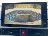 【バックモニター】車庫入れなど車を後進させる際に後方の映像を映し出すカメラで、その映像はカーナビの画面に映し出される便利な機能ですよ☆※搭載しているナビ/オーディオ等は、現状渡しとさせて頂きます。