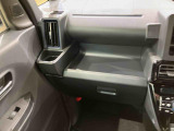 納車前にはプロのメカニックが、各部の点検を行います。ディーラーにしか出来ない品質、そしてサービスできっと満足していただけると思います!