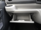 グローブボックスの画像です。