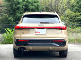 ダーク Audi rings &ブラックスタイリングパッケージ (Audi exclusive)