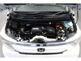 Hondaの技術が詰まったエンジンルーム☆☆☆エンジンルーム室内ともにルームクリーニング済みで清潔です◎快適なドライブをお楽しみください♪♪