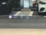 キッズスペース、おむつ交換台付の多機能トイレもございますので、ご家族皆様でお越し下さいませ。