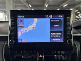 ディスプレイオーディオやカーナビは、現代のドライブにおいて欠かせない装備のひとつです。初めての場所でも迷いにくく、快適なルート案内で運転をサポートします。移動中のエンターテインメント性も高まります。