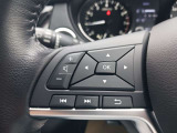 音量やチャンネル変更を視界をそらさず、ハンドルを握ったまま変更出来て安心・安全!!