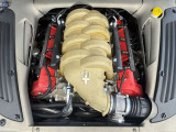 フェラーリ血統の4200cc 90度バンク V型8気筒 M138型エンジン
