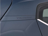 リア・ルーフピラー・トリムには、あなたが選んだXC40が特別なモデルであることをさりげなく主張する、&ldquo;Inscription&rdquo;のロゴが刻まれています。