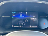 デジタルメーターは車両の状況を確認でき、運転者に様々な情報をお伝えします。